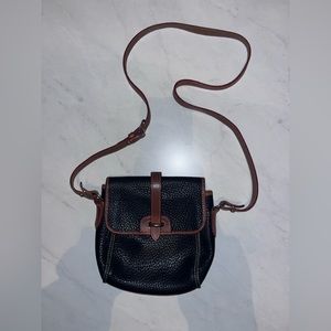 Vintage Dooney & Burke -small leather crossbody bag